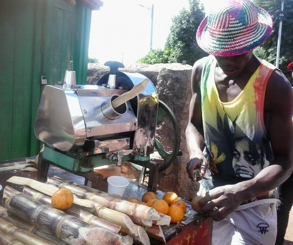 Article : A la rencontre de Fary, le faiseur de jus de canne-à-sucre