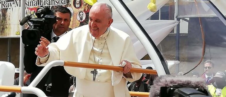Article : 5 petits miracles de la visite du pape François à Madagascar